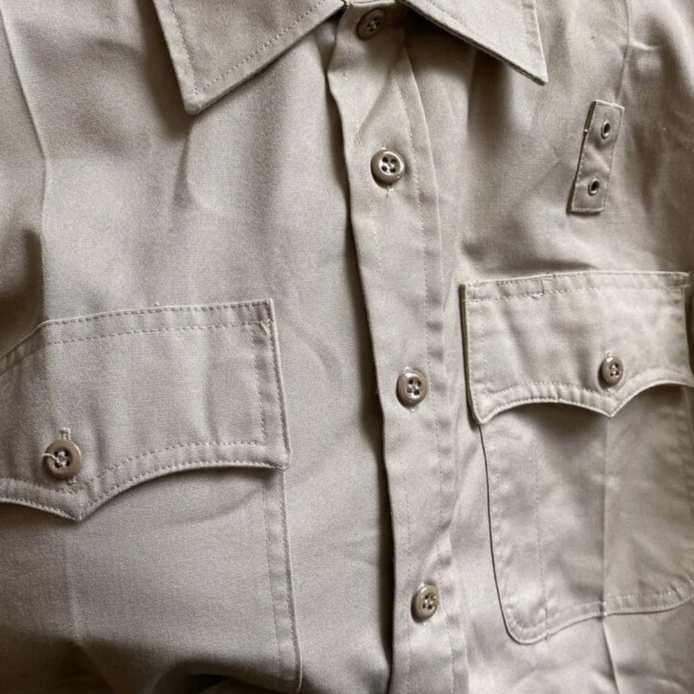 Conqueror Tan Law Enforcement Shirt LT Button-Front men XL Classic DUTY Uniform